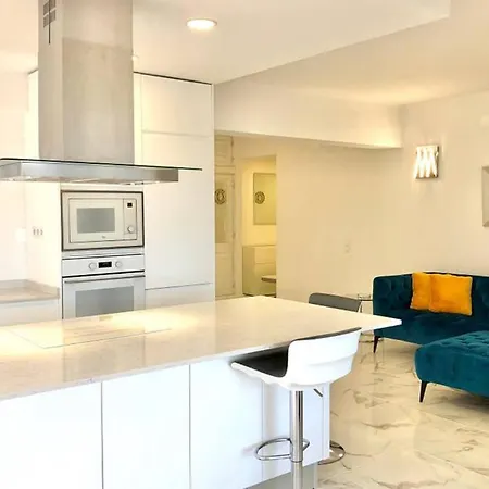 Fantastique Vue Ocean, Double Terrasse Et Piscine Appartement *